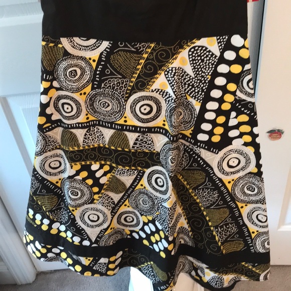 Dress - Picture 5 of 6